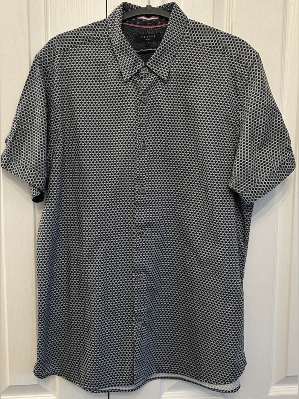 Ted Baker Cotton Button Down Geometric Pink Accent Size 4 EUC